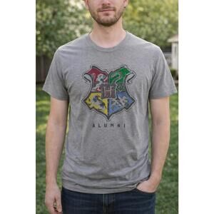 Harry Potter Alumni Hogwarts Crest Graphic T-Shirt